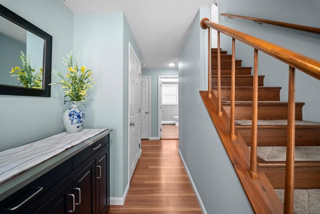 15 Earle Drive, Lee, NH 03861