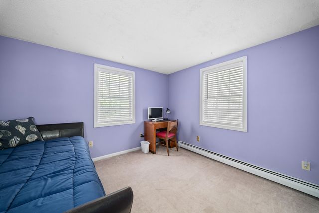 15 Earle Drive, Lee, NH 03861