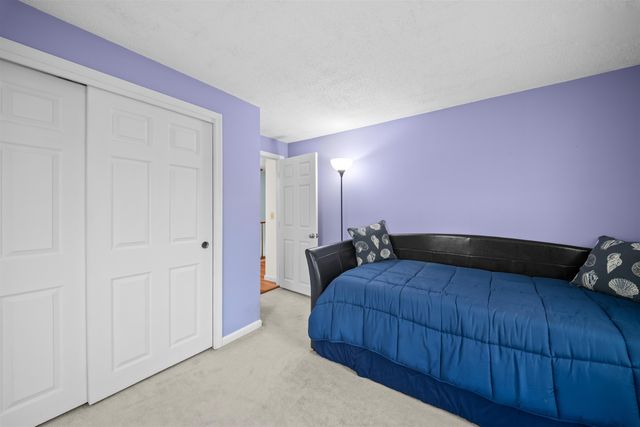 15 Earle Drive, Lee, NH 03861