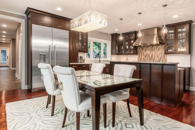 487 E Beck Street, Columbus, OH 43206