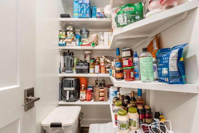 487 E Beck Street, Columbus, OH 43206