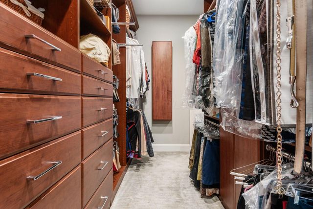 487 E Beck Street, Columbus, OH 43206