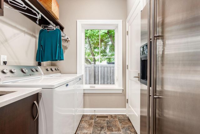 487 E Beck Street, Columbus, OH 43206