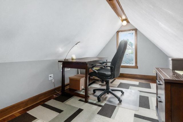 487 E Beck Street, Columbus, OH 43206