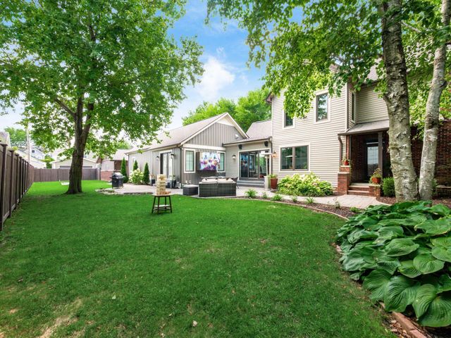 487 E Beck Street, Columbus, OH 43206