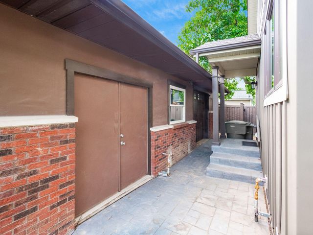 487 E Beck Street, Columbus, OH 43206