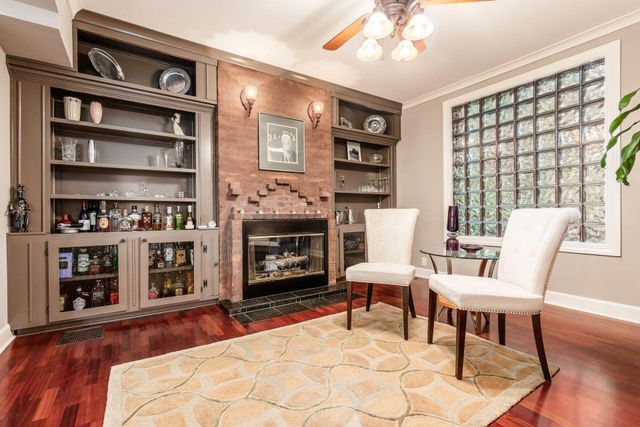 487 E Beck Street, Columbus, OH 43206