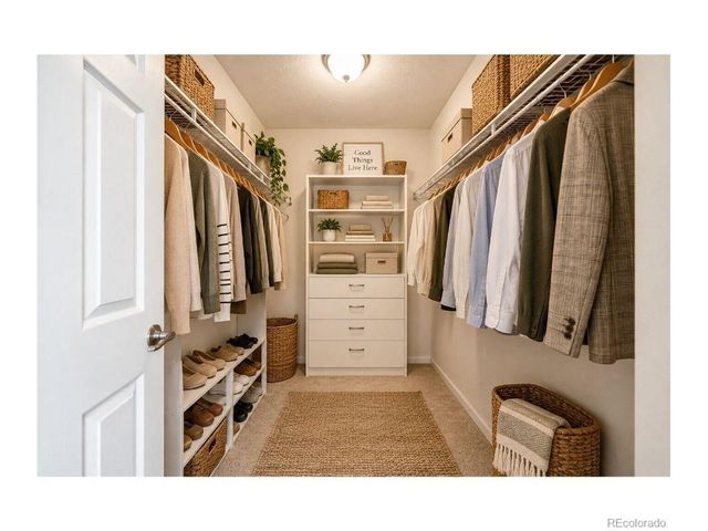 1753 S Buchanan Cir, Aurora, CO 80018