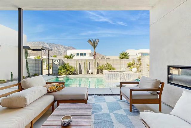 3534 Ambassador Drive, Palm Springs, CA 92262