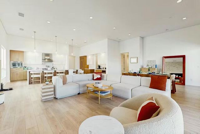 3534 Ambassador Drive, Palm Springs, CA 92262