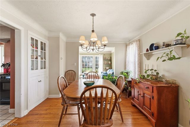 5187 Mayview Road, Lyndhurst, OH 44124