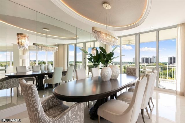 13665 Vanderbilt DR 701, Naples, FL 34110