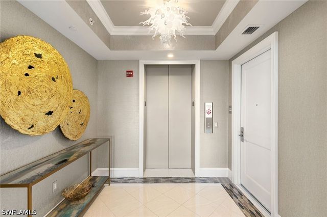 13665 Vanderbilt DR 701, Naples, FL 34110