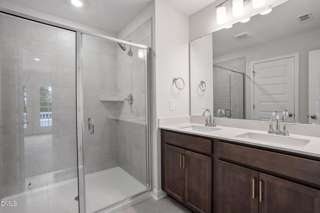 396 White Oak Garden Way 236, Garner, NC 27529
