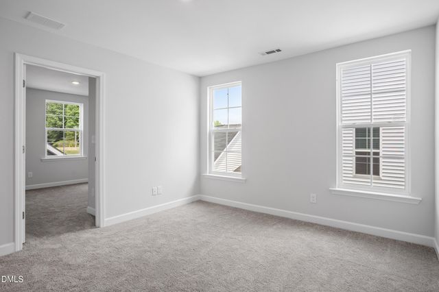 396 White Oak Garden Way 236, Garner, NC 27529