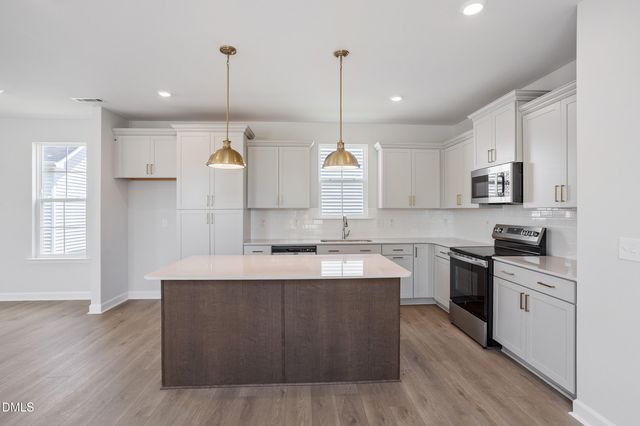 396 White Oak Garden Way 236, Garner, NC 27529