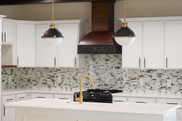 8108 KANIS PINES Drive, Little Rock, AR 72204