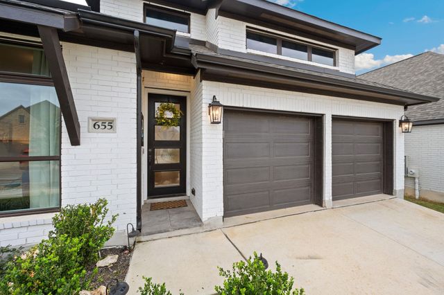 655 Vireos ST, New Braunfels, TX 78132