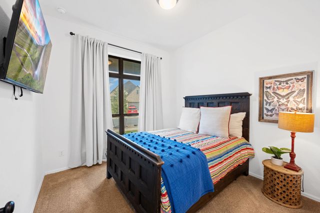 655 Vireos ST, New Braunfels, TX 78132