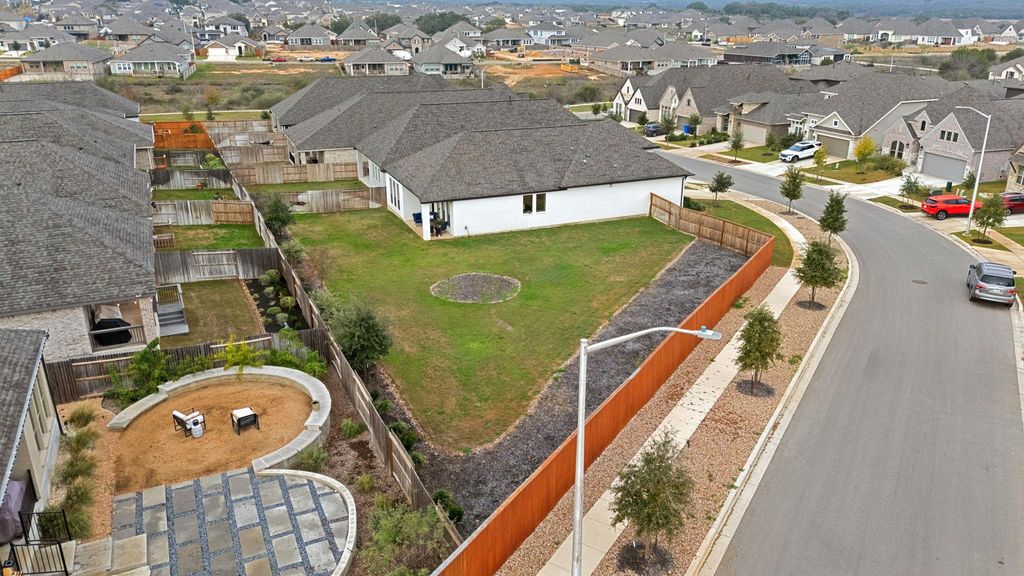 655 Vireos ST, New Braunfels, TX 78132