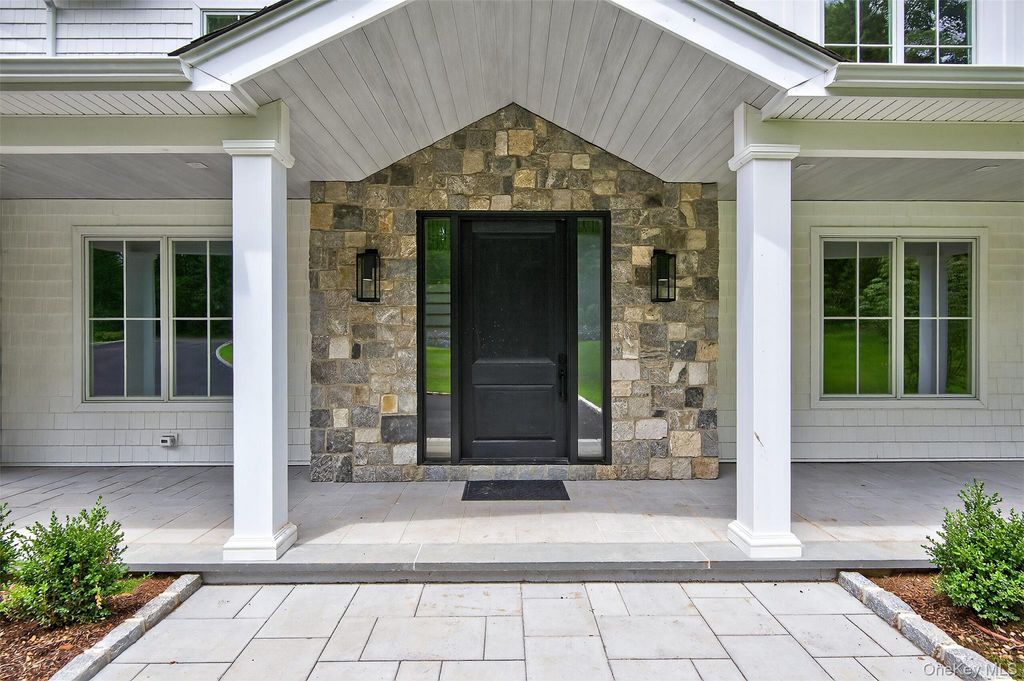 32 Pine Road, Syosset, NY 11791 — photo 3