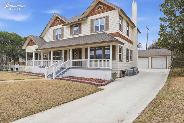 110 PEMBROKE LANE, Wichita Falls, TX 76301