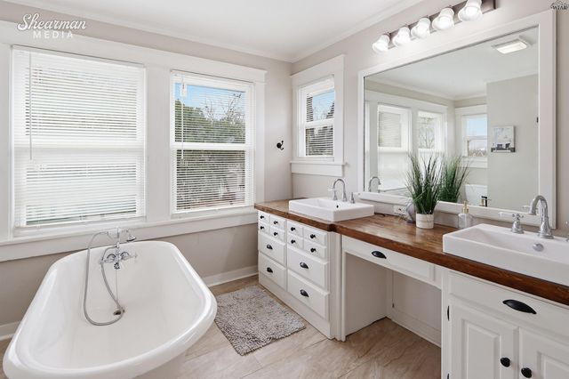 110 PEMBROKE LANE, Wichita Falls, TX 76301