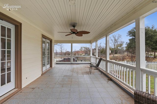 110 PEMBROKE LANE, Wichita Falls, TX 76301