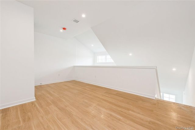 418 Atlantic 208, Oceanside, NY 11572