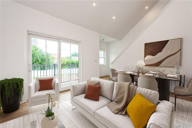 418 Atlantic 208, Oceanside, NY 11572