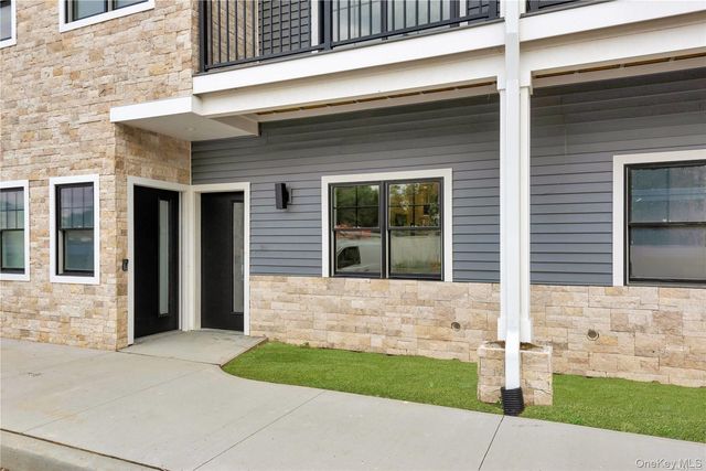 418 Atlantic 208, Oceanside, NY 11572