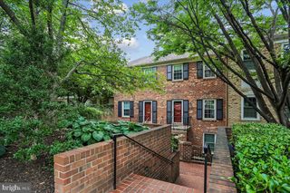 3217 SUTTON PL NW #A, Washington, DC 20016