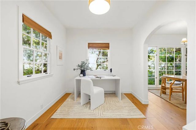 10966 Strathmore 9, Los Angeles, CA 90024