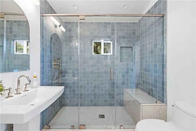 10966 Strathmore 9, Los Angeles, CA 90024
