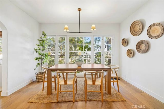 10966 Strathmore 9, Los Angeles, CA 90024