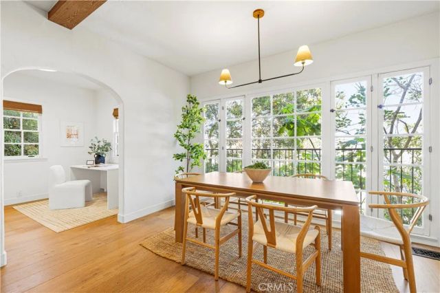 10966 Strathmore 9, Los Angeles, CA 90024