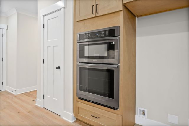 1319 Shady Grove Rd, Clarksville, TN 37043