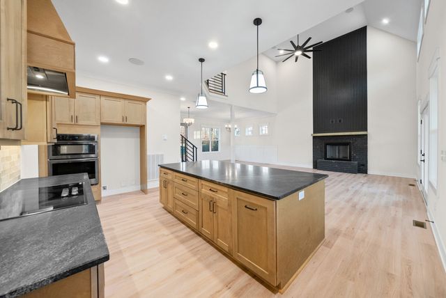 1319 Shady Grove Rd, Clarksville, TN 37043