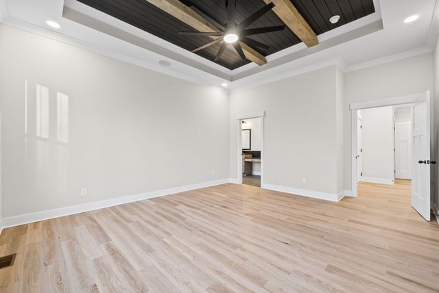 1319 Shady Grove Rd, Clarksville, TN 37043