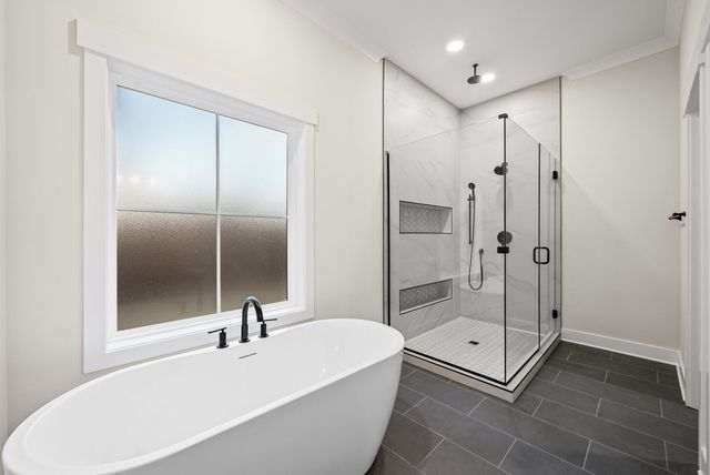 1319 Shady Grove Rd, Clarksville, TN 37043