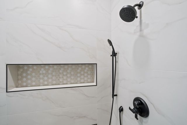 1319 Shady Grove Rd, Clarksville, TN 37043