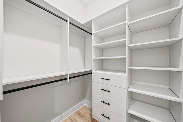 1319 Shady Grove Rd, Clarksville, TN 37043