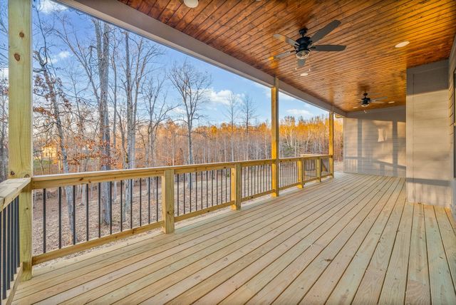 1319 Shady Grove Rd, Clarksville, TN 37043