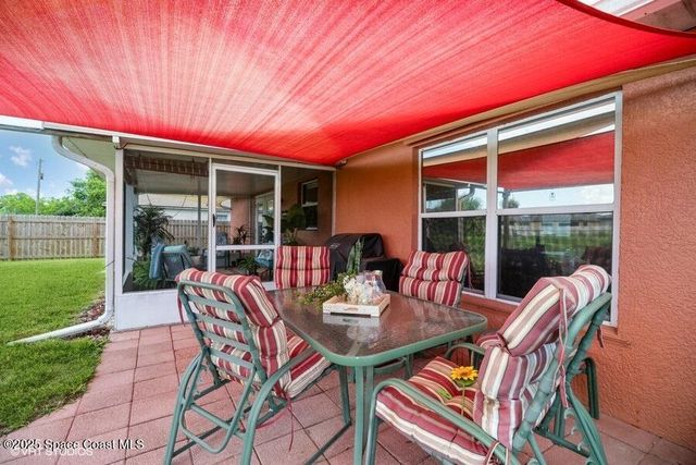 871 Quanah Street SE, Palm Bay, FL 32909