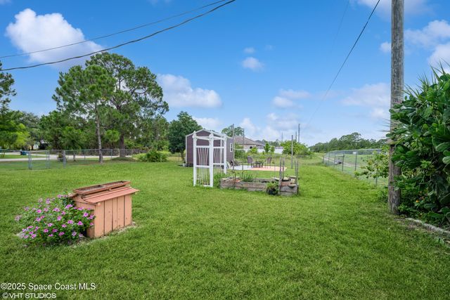 871 Quanah Street SE, Palm Bay, FL 32909