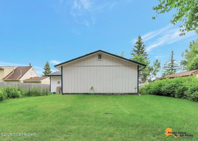 3621 Cloudberry Circle, Anchorage, AK 99507