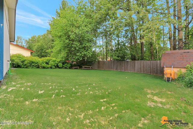3621 Cloudberry Circle, Anchorage, AK 99507
