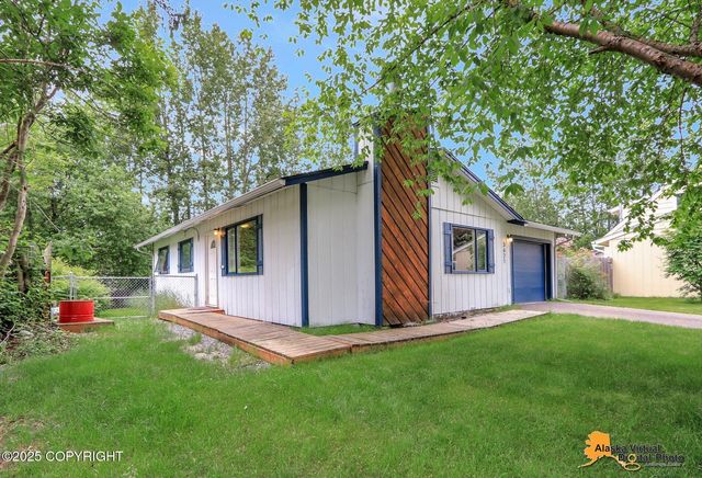 3621 Cloudberry Circle, Anchorage, AK 99507