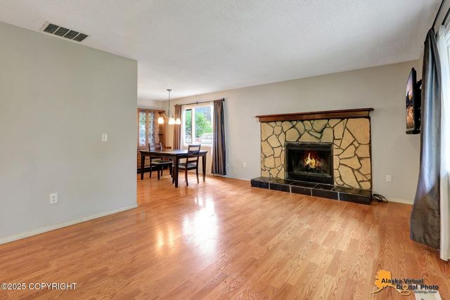 3621 Cloudberry Circle, Anchorage, AK 99507
