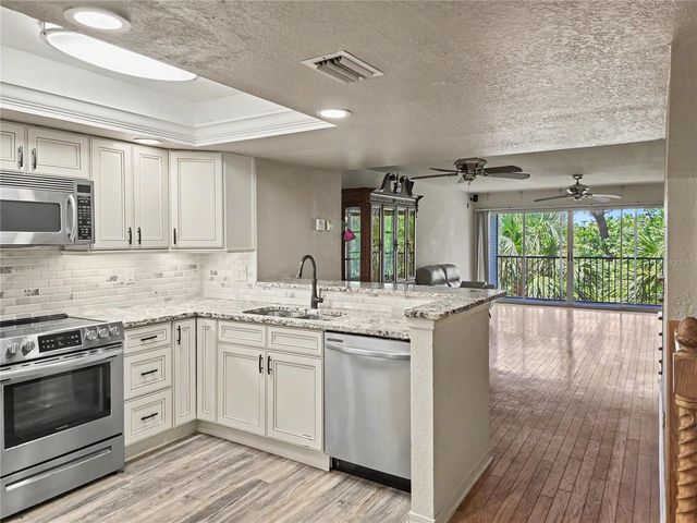 9870 INDIAN KEY TRAIL 64, Seminole, FL 33776